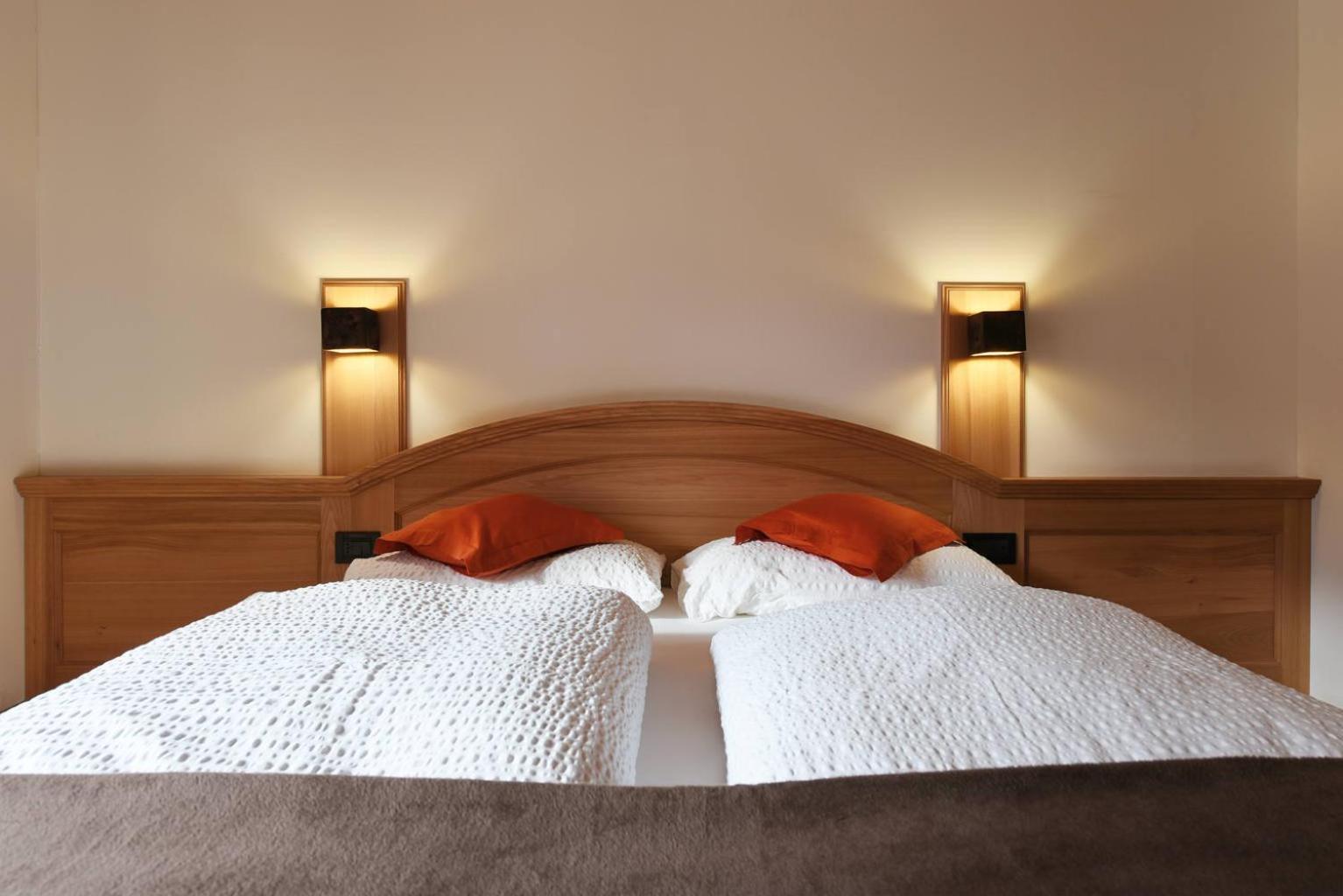 Hotel Brunello Urtijëi Buitenkant foto